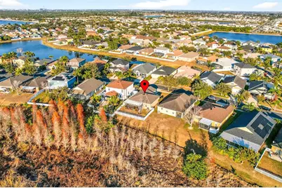 1749 Bonita Bluff Court, Ruskin, FL 33570 - Photo 31