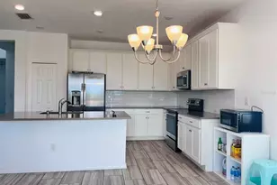 8569 Starlight Loop, Parrish, FL 34219 - Photo 9