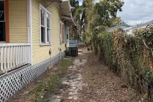 8216 N 14th St, Tampa, FL 33604 - Photo 3