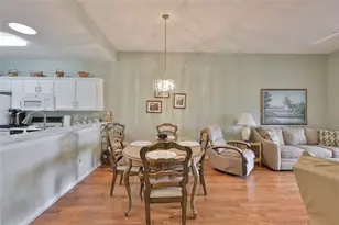 2203 Nantucket Dr, Sun City Center, FL 33573 - Photo 11