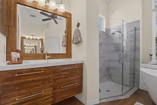 328 Liam Ave, Tarpon Springs, FL 34689 - Photo 31