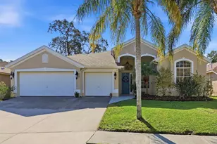 328 Liam Ave, Tarpon Springs, FL 34689 - Photo 1