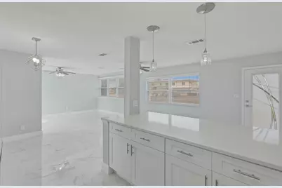 450 82nd Avenue, Saint Pete Beach, FL 33706 - Photo 7