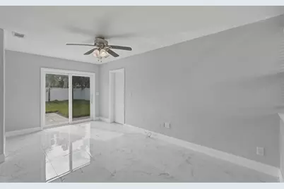 450 82nd Avenue, Saint Pete Beach, FL 33706 - Photo 9