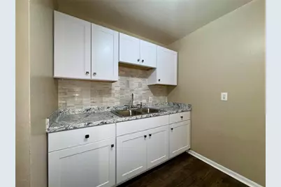 5312 E 20th Avenue, Tampa, FL 33619 - Photo 11