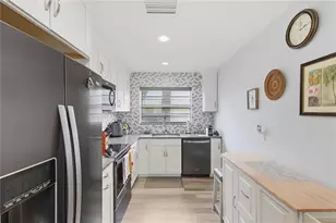 440 Oxford Rd, Palm Harbor, FL 34683 - Photo 11