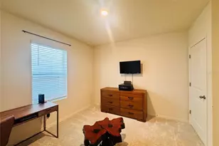 2456 Knight Island Dr, Brandon, FL 33511 - Photo 23