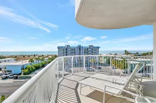 11605 Gulf Blvd, Treasure Island, FL 33706 - Photo 31