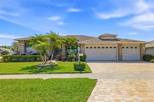 11134 Wedgemere Dr, Trinity, FL 34655 - Photo 1