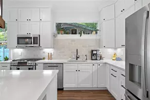 911 W Adalee St, Tampa, FL 33603 - Photo 9