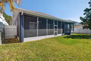 650 Arbor Ln, Largo, FL 33770 - Photo 21