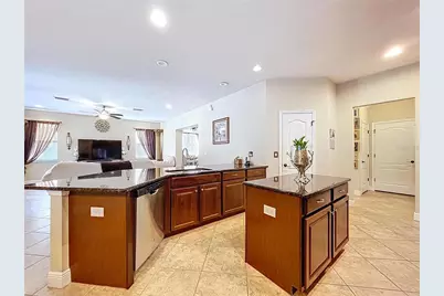 15246 Anguilla Isle Avenue, Tampa, FL 33647 - Photo 27