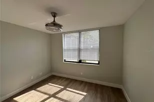 2017 Skimmer Ct W, Clearwater, FL 33762 - Photo 9