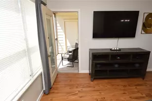 11901 4th Street N, Saint Petersburg, FL 33716 - Photo 21
