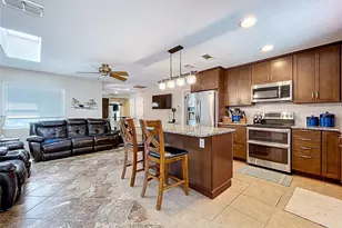 1704 Hibiscus Cir N, Oldsmar, FL 34677 - Photo 5
