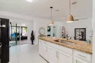 7008 Mintwood Ct, Tampa, FL 33615 - Photo 29