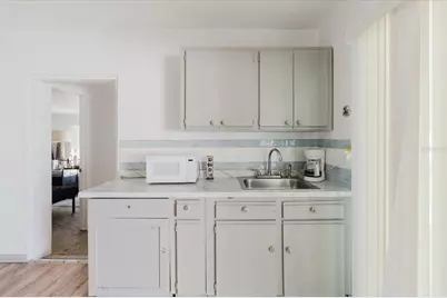 7008 Mintwood Court, Tampa, FL 33615 - Photo 49