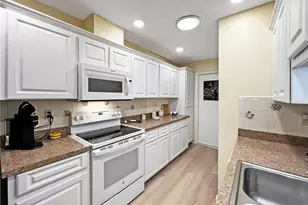 7497 Heather Walk Dr, Weeki Wachee, FL 34613 - Photo 17