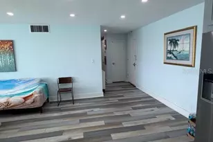 7200 Sunshine Skyway Ln S, Saint Petersburg, FL 33711 - Photo 9