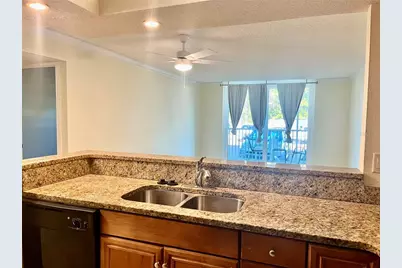 2700 Coconut Bay Lane #1k, Sarasota, FL 34237 - Photo 3