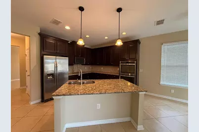 4939 Rolling Green Drive, Wesley Chapel, FL 33543 - Photo 5