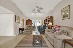 2594 Knoll St E, Palm Harbor, FL 34683 - Photo 11