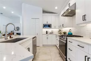 12134 Bishopsford Dr, Tampa, FL 33626 - Photo 29