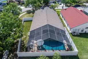 12134 Bishopsford Dr, Tampa, FL 33626 - Photo 5