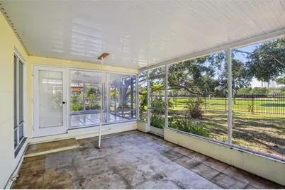 2321 Premier Drive S, Gulfport, FL 33707 - Photo 33