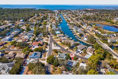 420 Crosswinds Drive, Palm Harbor, FL 34683 - Photo 3