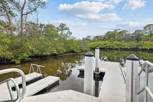 420 Crosswinds Dr, Palm Harbor, FL 34683 - Photo 5