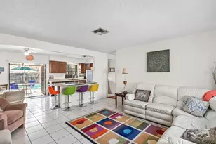 420 Crosswinds Dr, Palm Harbor, FL 34683 - Photo 9