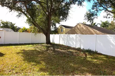 9347 Hidden Water Circle, Riverview, FL 33578 - Photo 9