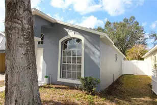 9347 Hidden Water Cir, Riverview, FL 33578 - Photo 5