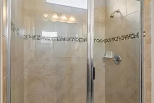 11518 Lake Lucaya Dr, Riverview, FL 33579 - Photo 19