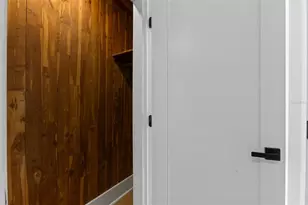 1610 15th St N, Saint Petersburg, FL 33704 - Photo 35