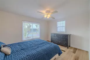 143 E St Annes Cir, Apollo Beach, FL 33572 - Photo 25