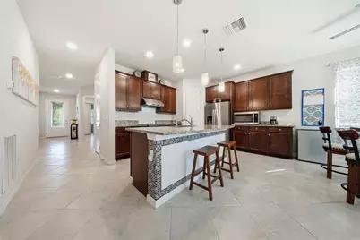 18930 Willowmore Cedar Drive, Lutz, FL 33558 - Photo 11