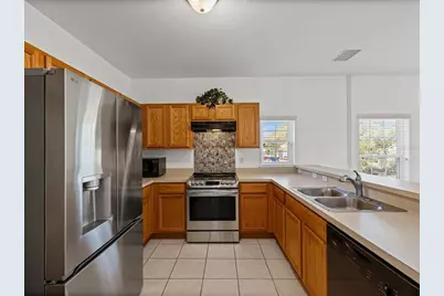 321 Summer Clouds Place, Brandon, FL 33511 - Photo 13