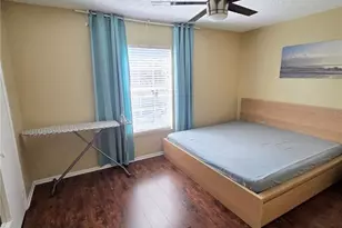 1323 83rd Ave N, Saint Petersburg, FL 33702 - Photo 19