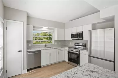 1723 Elk Spring Drive, Brandon, FL 33511 - Photo 7