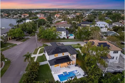 419 Bayview Drive NE, Saint Petersburg, FL 33704 - Photo 75