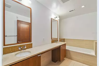 111 N 12th Street #1717, Tampa, FL 33602 - Photo 29