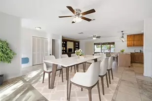 606 S Sylvan Dr, Brandon, FL 33510 - Photo 11