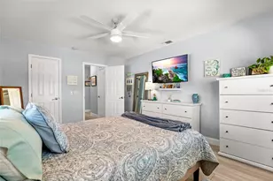 1898 Shore Dr S, South Pasadena, FL 33707 - Photo 17