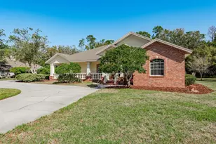 6207 Claire De Lune Ct, New Port Richey, FL 34655 - Photo 3