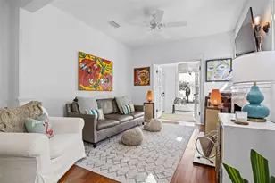 710 32nd Ave N, Saint Petersburg, FL 33704 - Photo 7