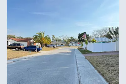 9800 Pocono Street, Port Richey, FL 34668 - Photo 17