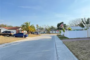 9800 Pocono St, Port Richey, FL 34668 - Photo 17