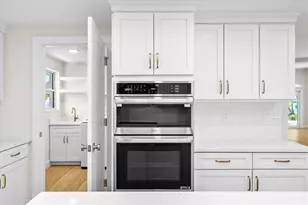 24 Dolphin Dr, Treasure Island, FL 33706 - Photo 33